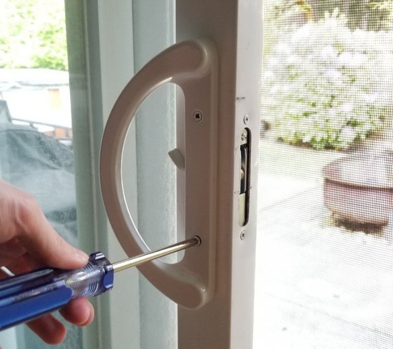 Lock Handle Repair