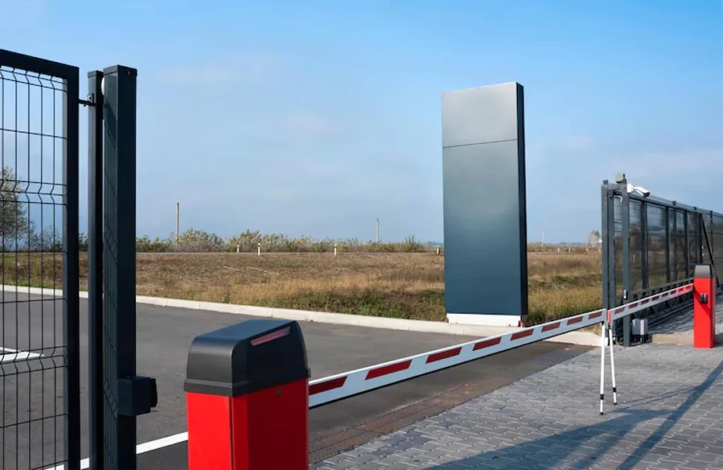 Automated barrier gate designed for commercial properties, ensuring controlled access in Houston with new gate installation services.