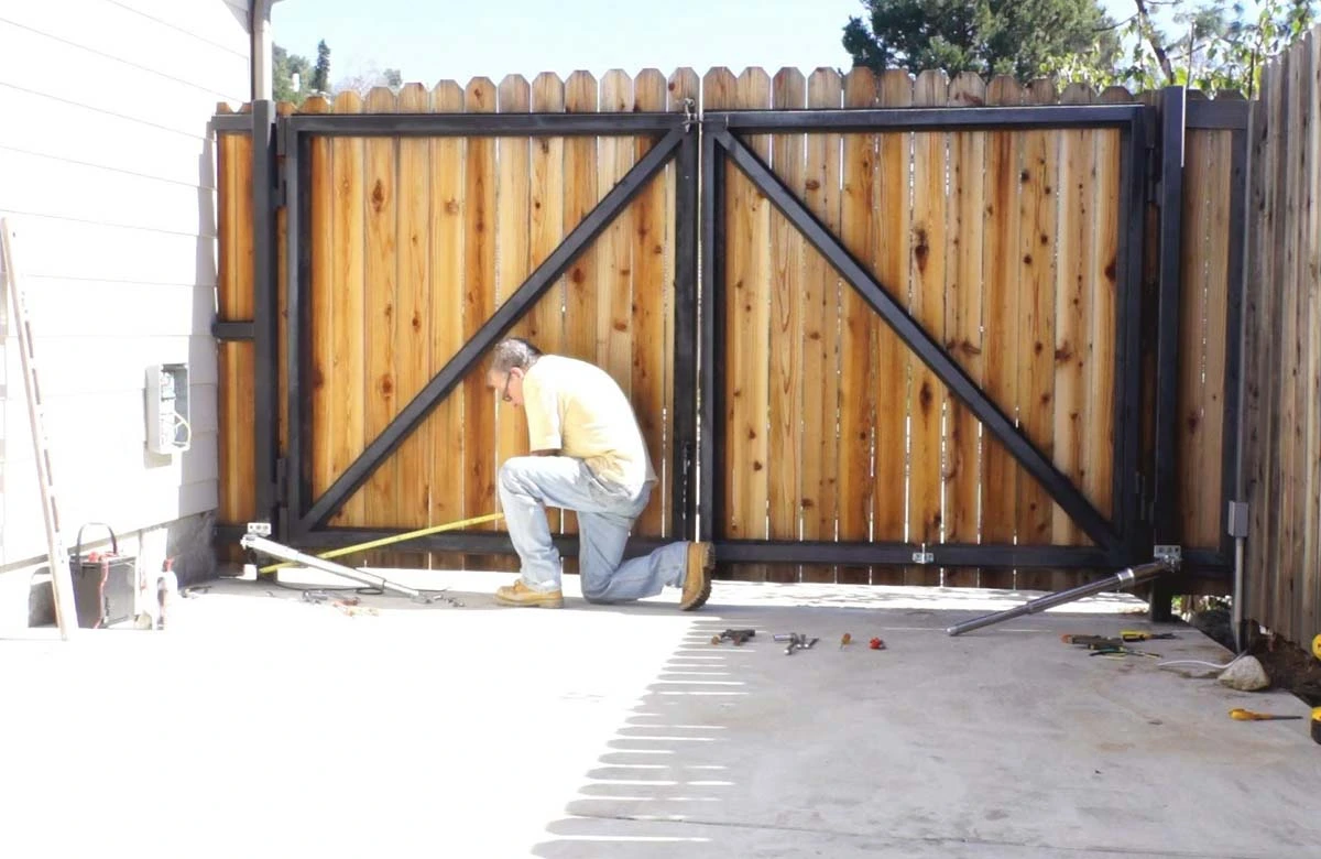 new-gate- installation-in-houston