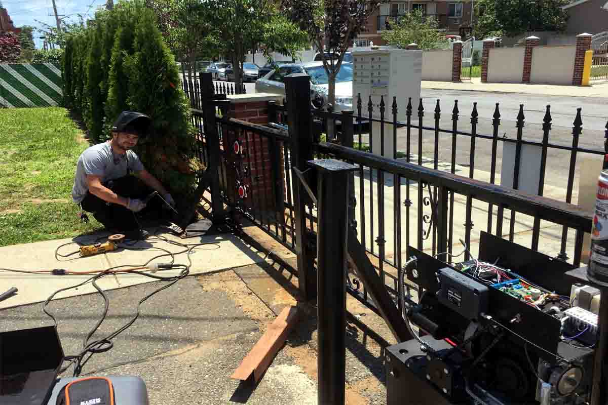 professional entry gate repair services