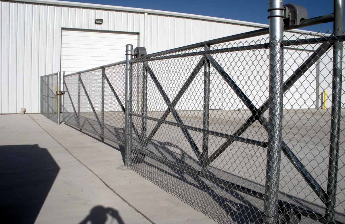 Chain Link Gate Replacement in Houston