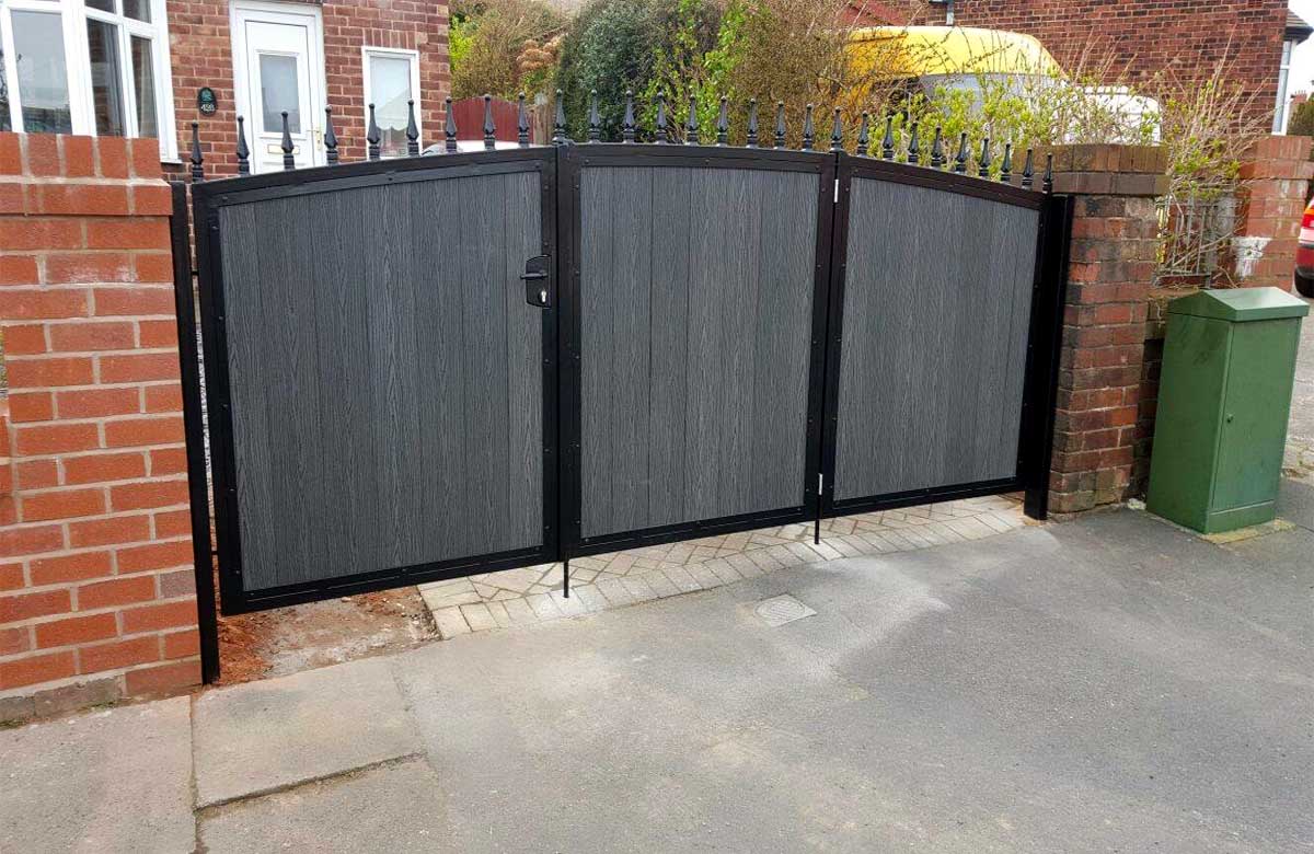 Composite Gate Repairs in Houston