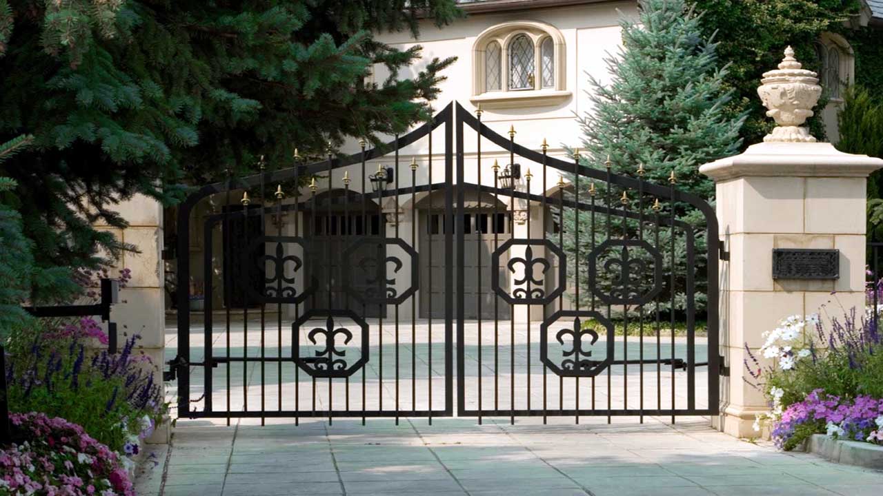 Custom Iron Gates Repair in Houston