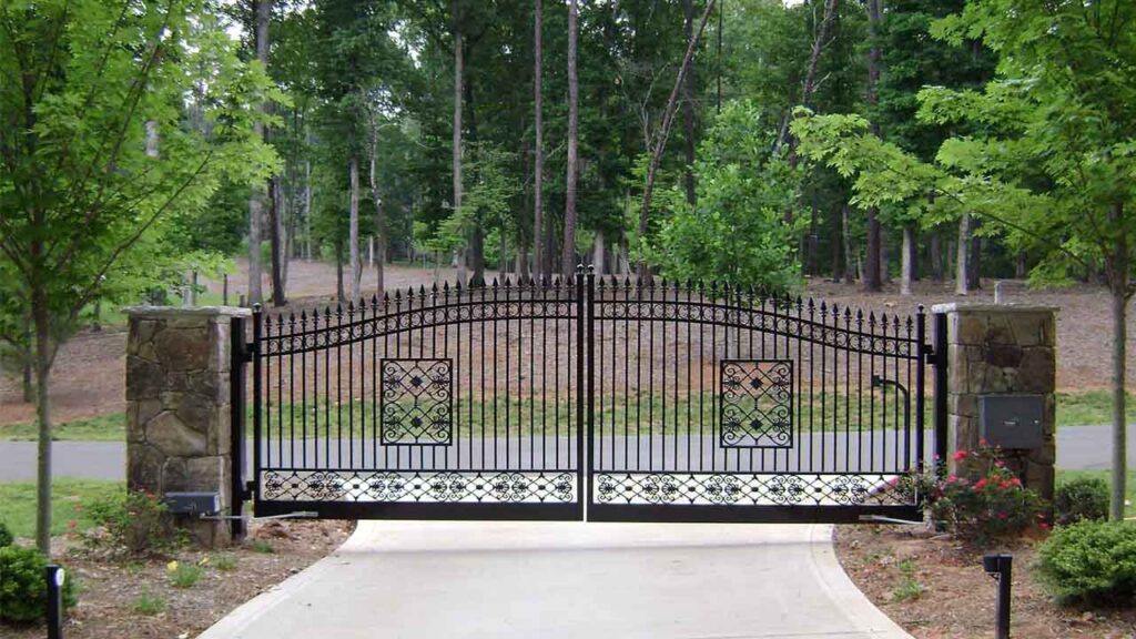 Houston Custom Iron Gate Repair