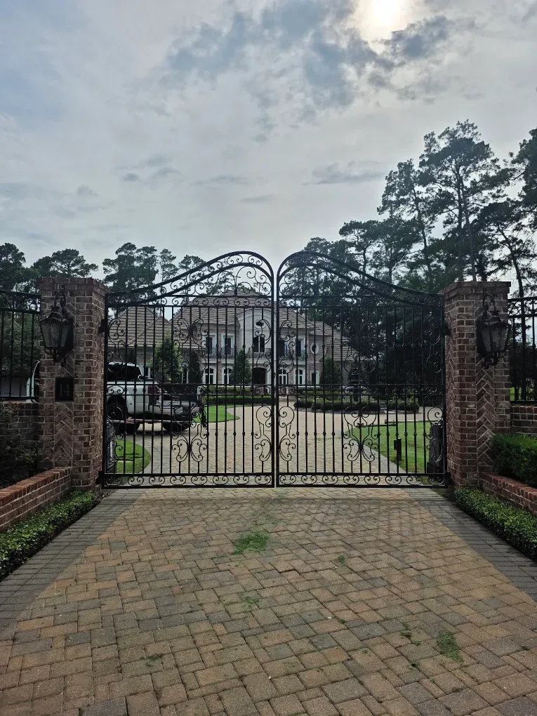Gate repair project photo 8 in Houston Texas